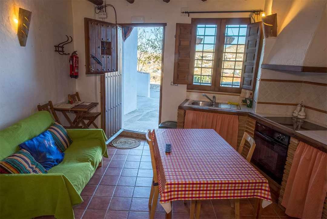 Casas Cueva El Mirador De Galera Guest House Exterior photo