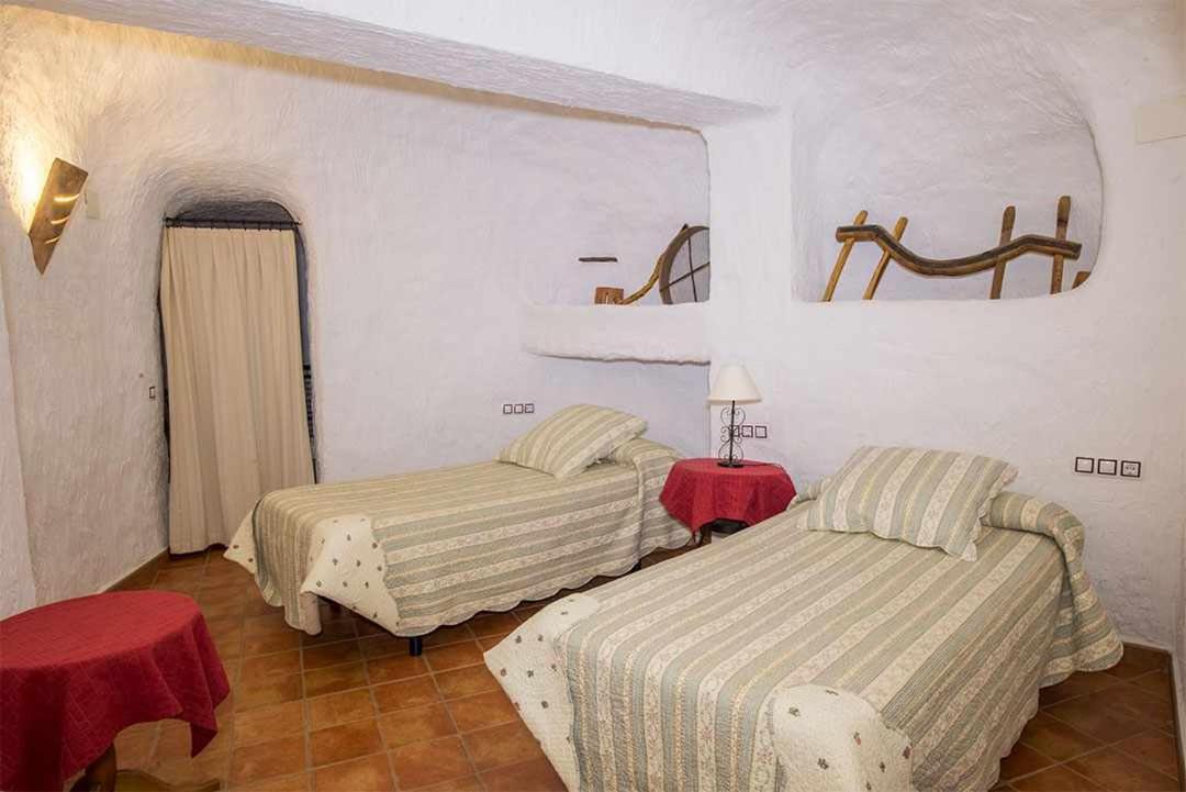 Casas Cueva El Mirador De Galera Guest House Exterior photo