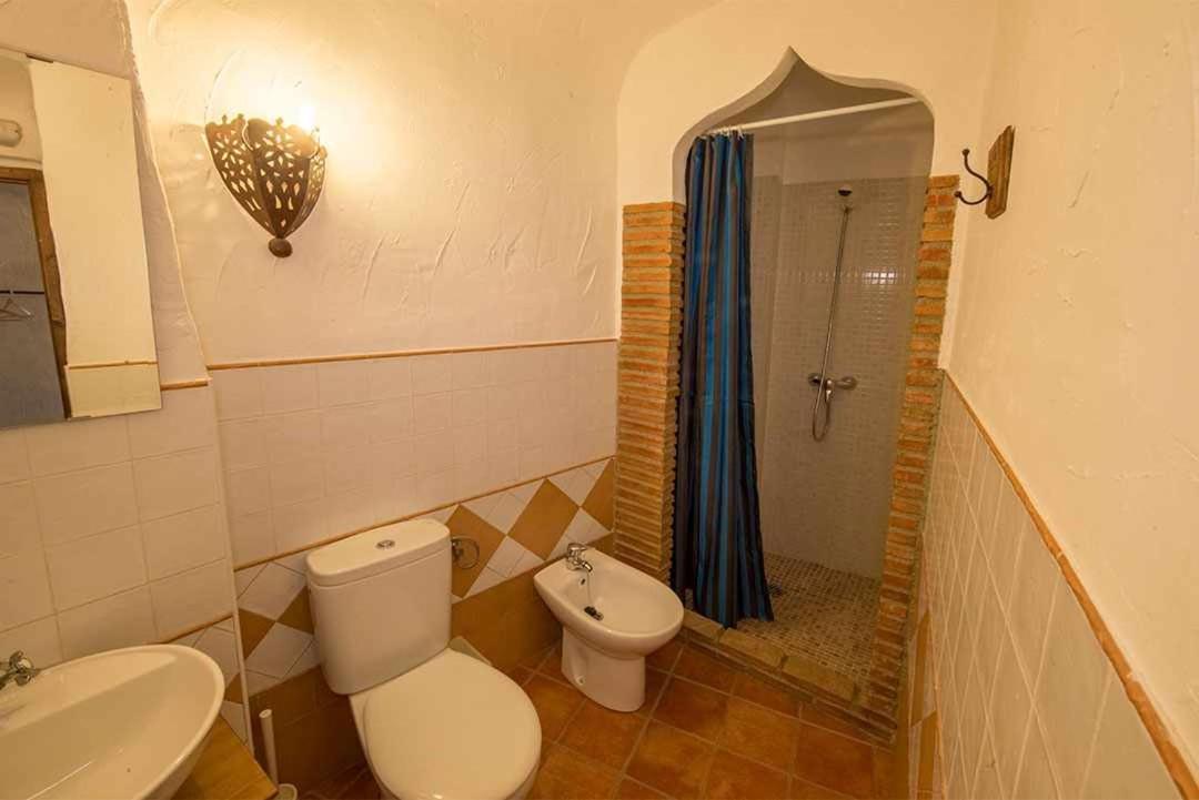 Casas Cueva El Mirador De Galera Guest House Exterior photo